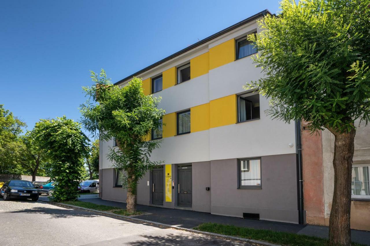 Wellness penzion U GIGANTU Pilsen Exterior foto